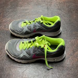 *SOLD* Nike shoes *SOLD*